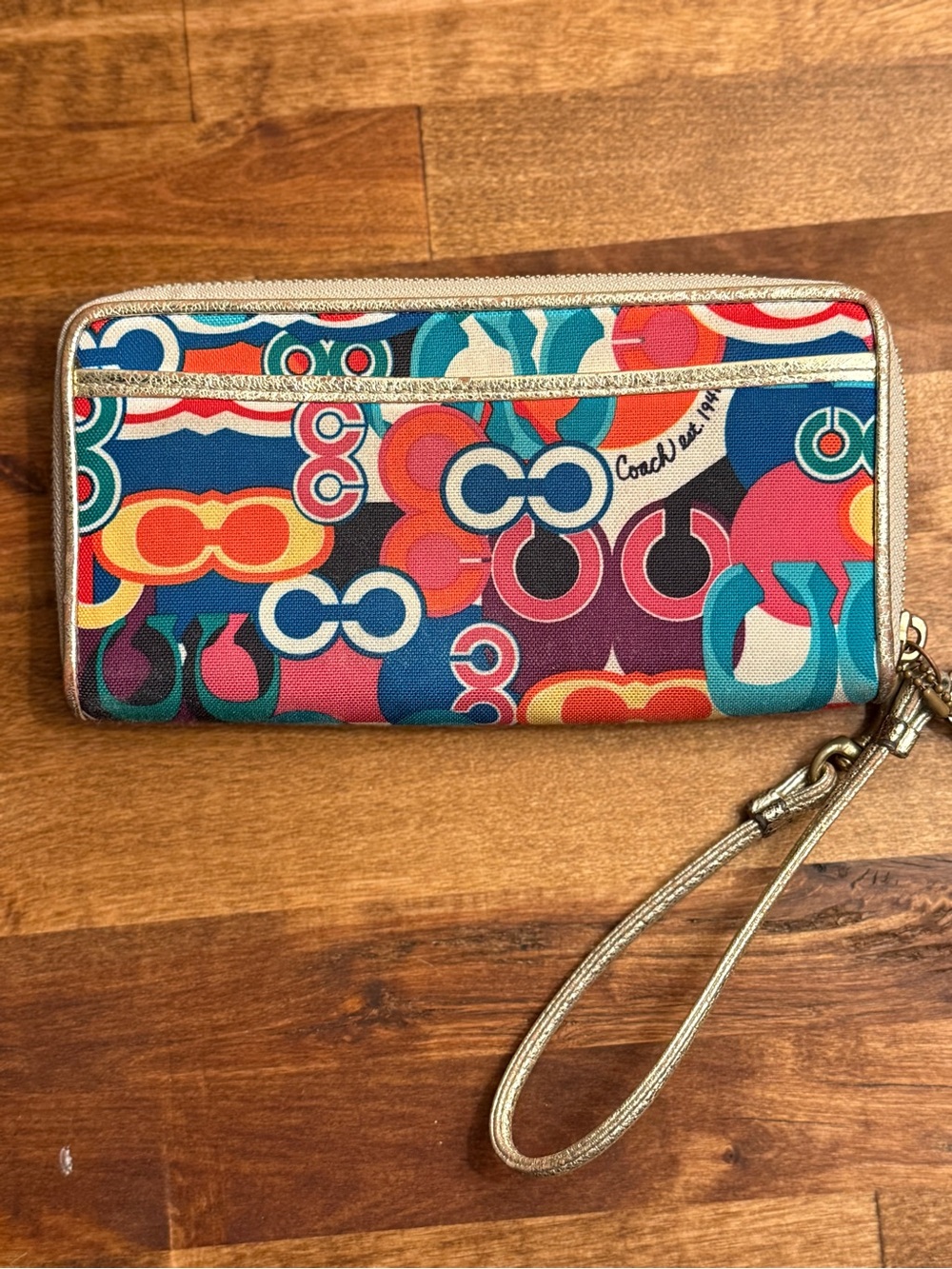 Coach Poppy Multicolor Long Wallet Wristlet with Gold Trim - Picture 4 of 12